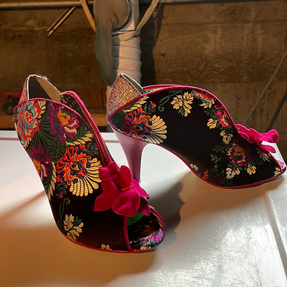 Chinese style high heels